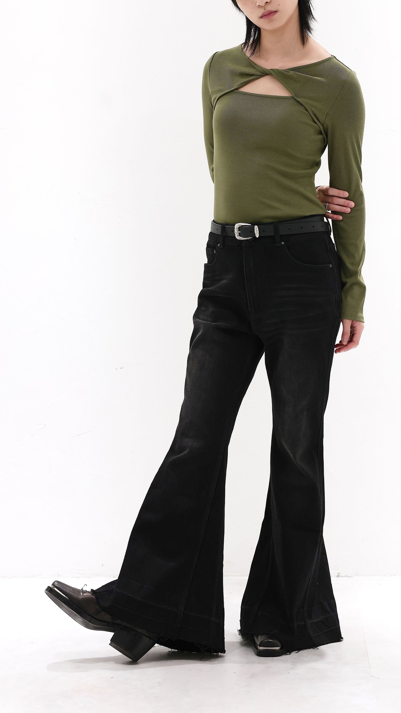 Boot Cut Jeans - Image 11
