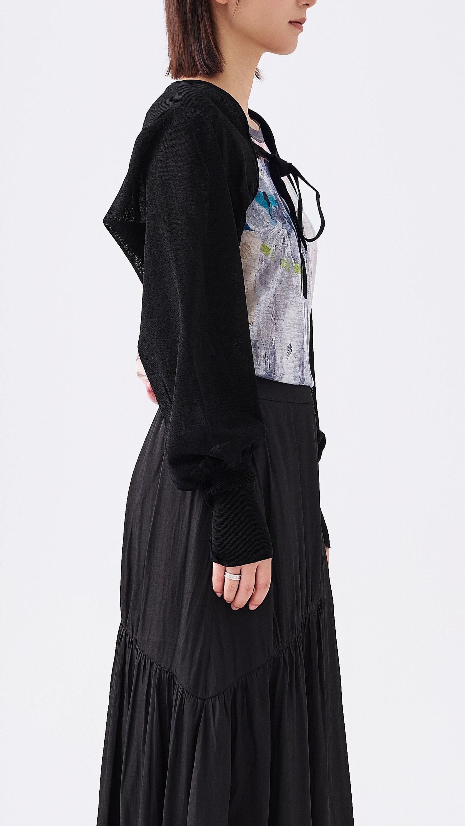 Puffed Sleeves - Image 2