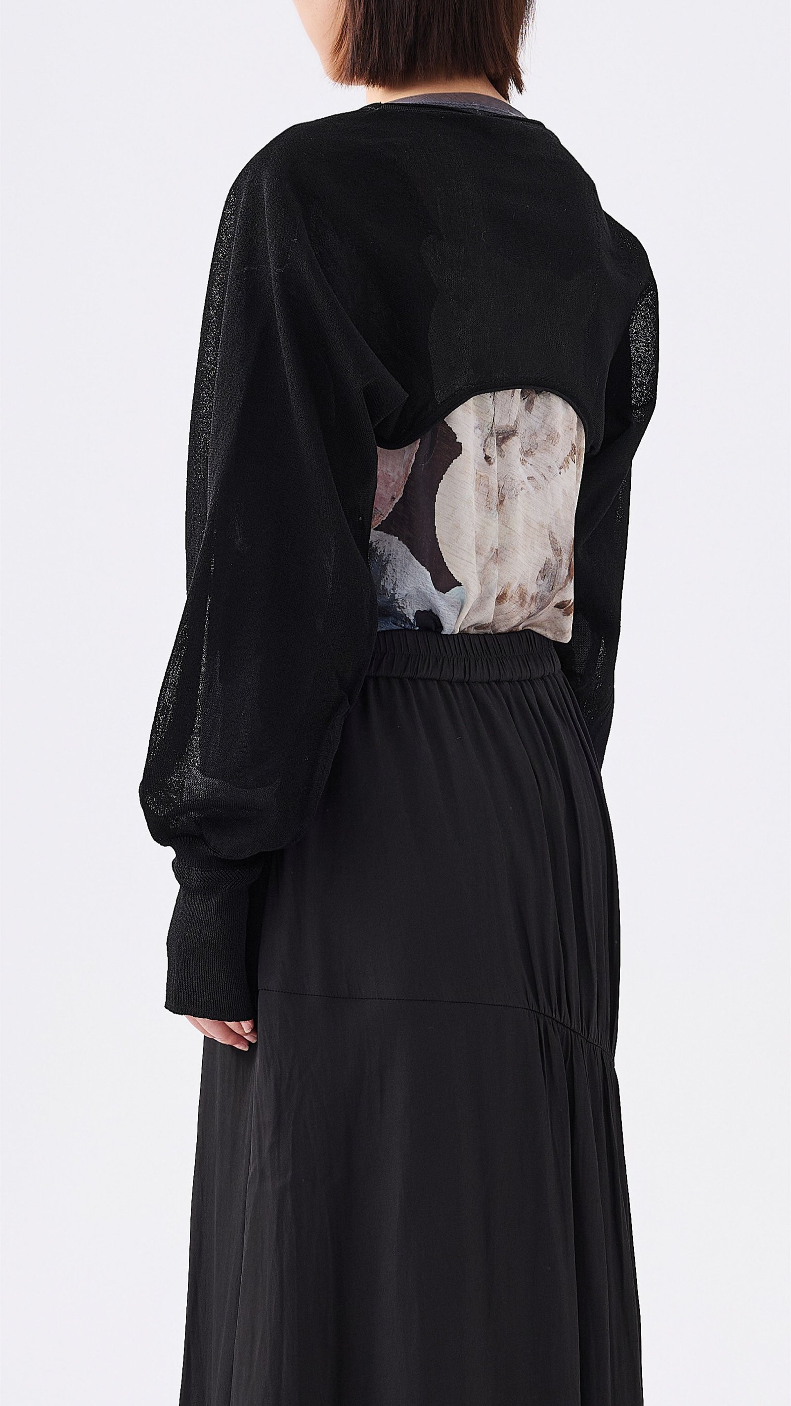 Puffed Sleeves - Image 3