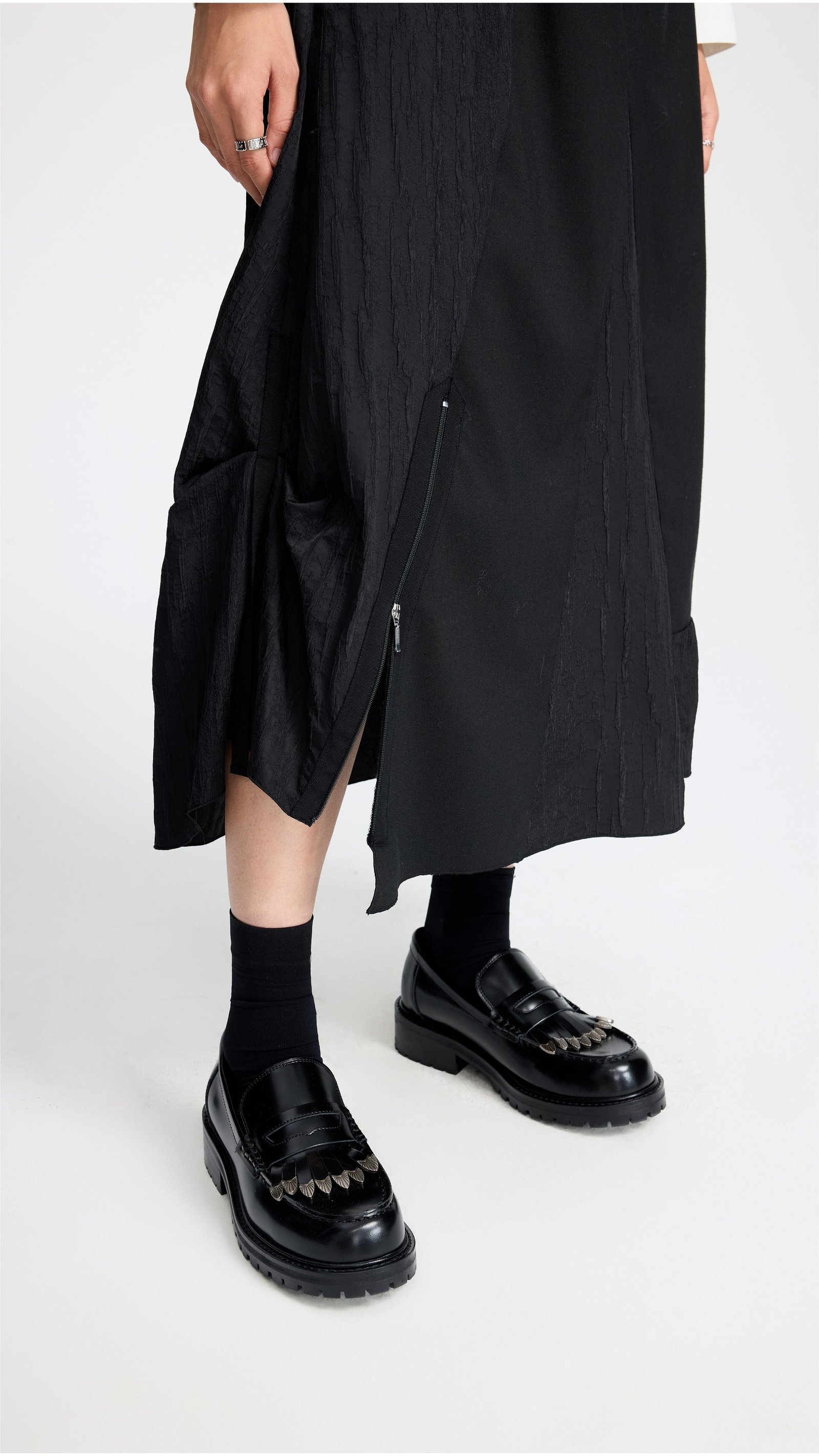 Irregular Patched Skirt - Image 6
