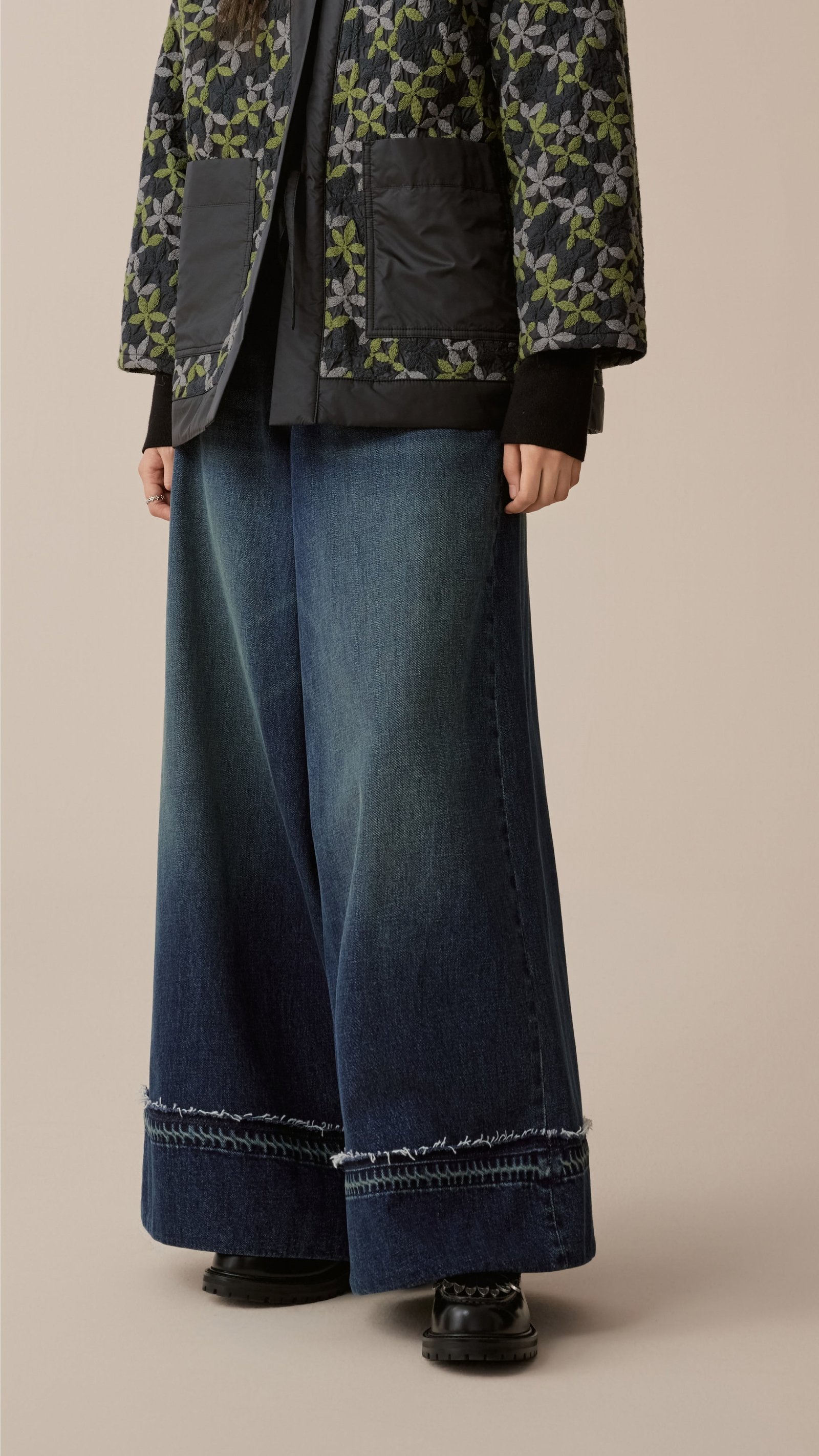 Wide-Leg Jeans - Image 2