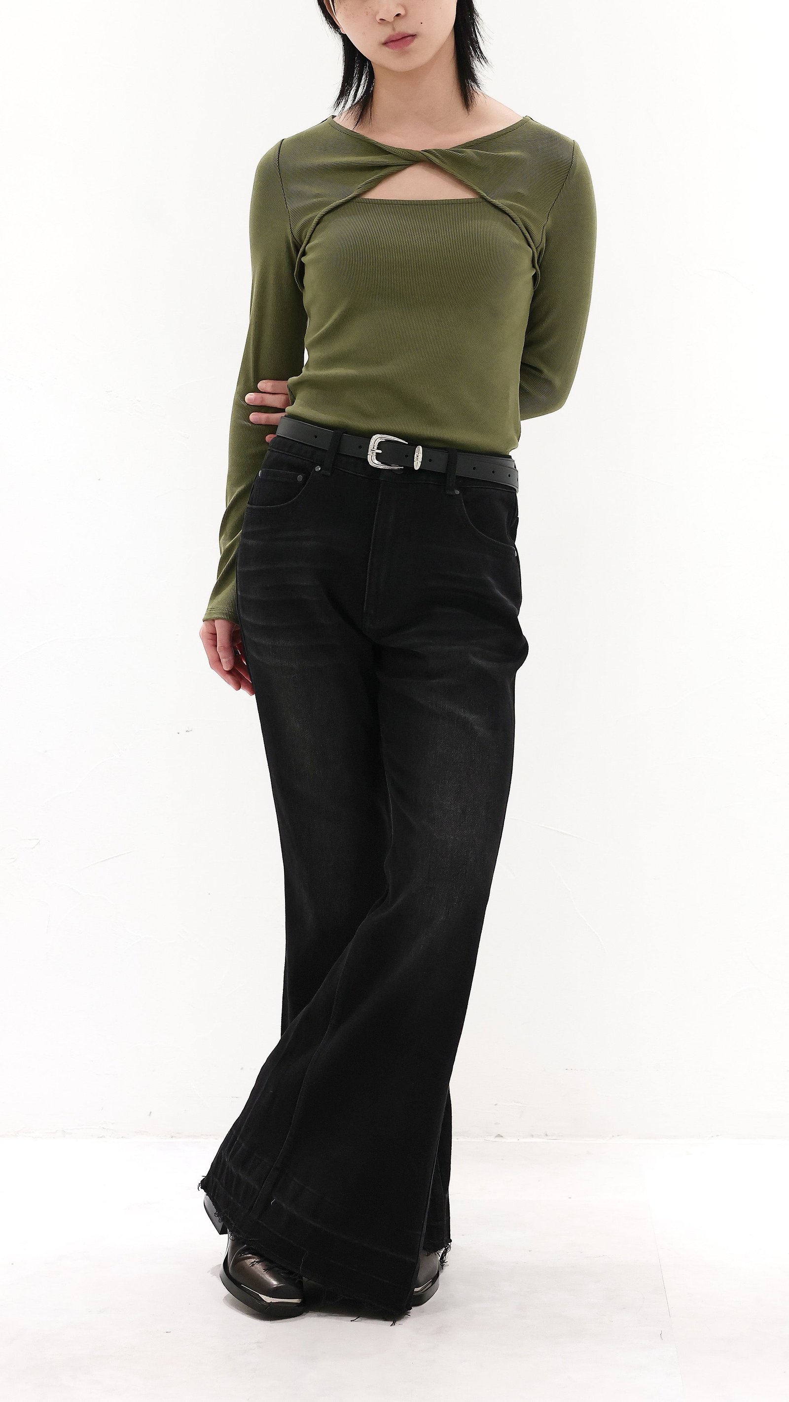 Boot Cut Jeans - Image 9